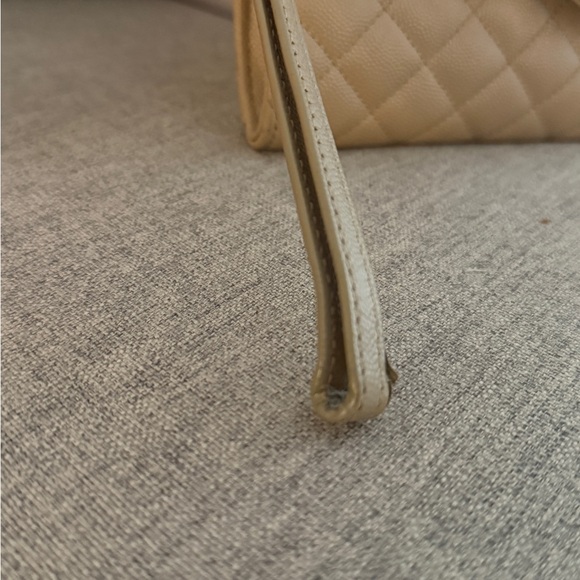 Yves Saint Laurent Tan Chevron Clutch - Picture 4 of 8